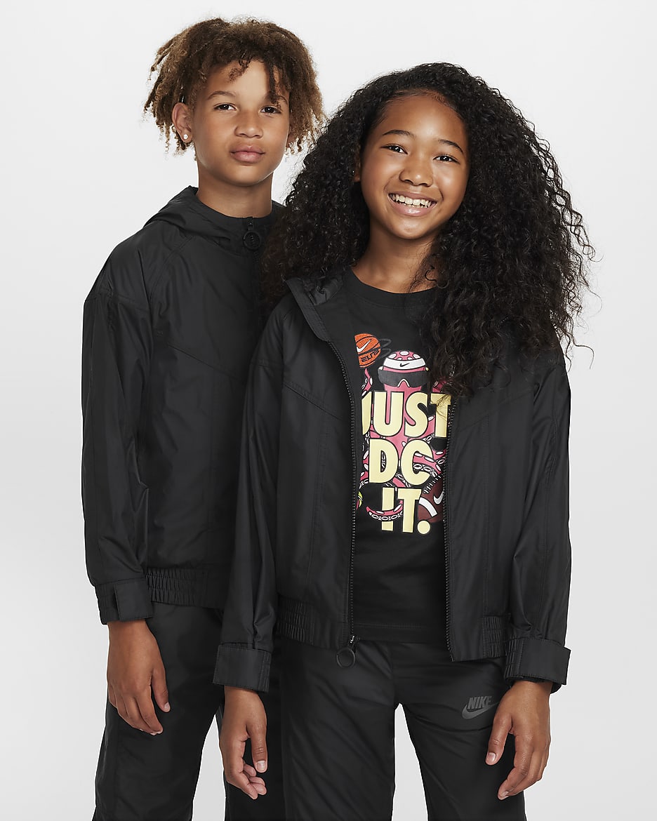 Nike Sportswear Windrunner EasyOn Big Kids Repel Jacket. Nike